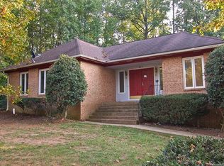 825 Northwood Dr, Charlotte, NC 28216