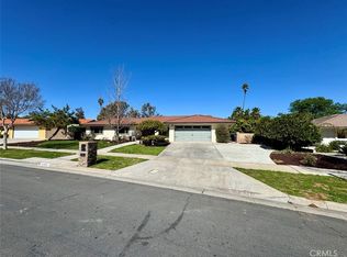 1415 Via Vallarta, Riverside, CA 92506