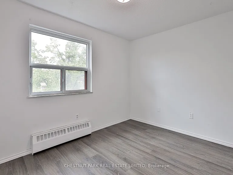 900 Glen St #409 — Photo 21
