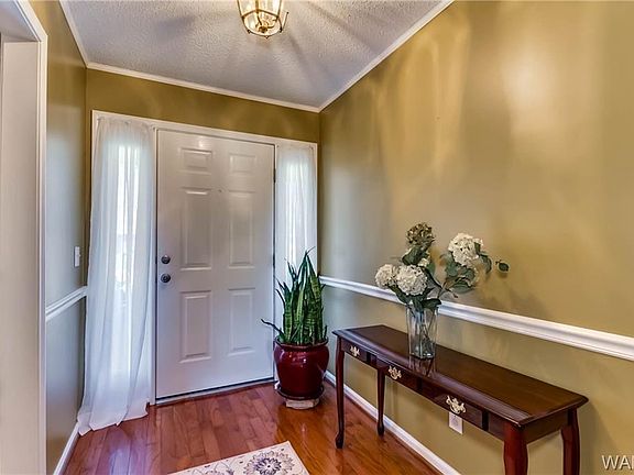 5th image of 10431 Sunnyland Dr