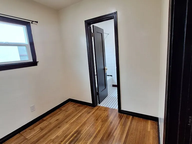 3741 S. Arlington Ave — Photo 14