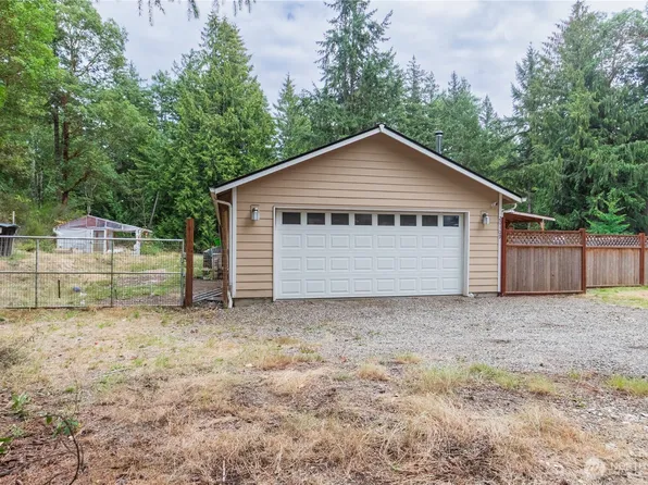 20109 6th Street, Lakebay, WA 98349