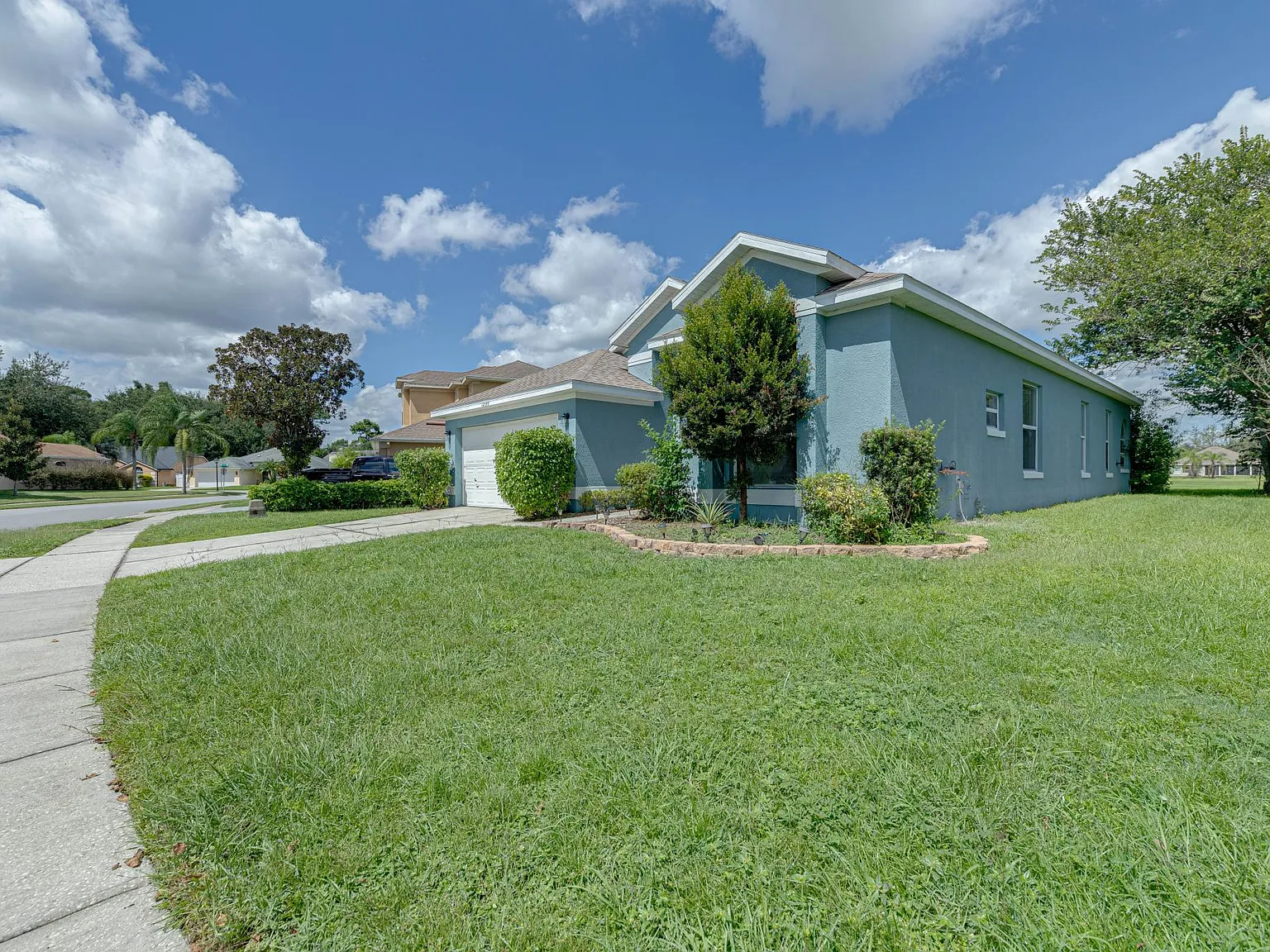 12549 Waterhaven Cir — Photo 2