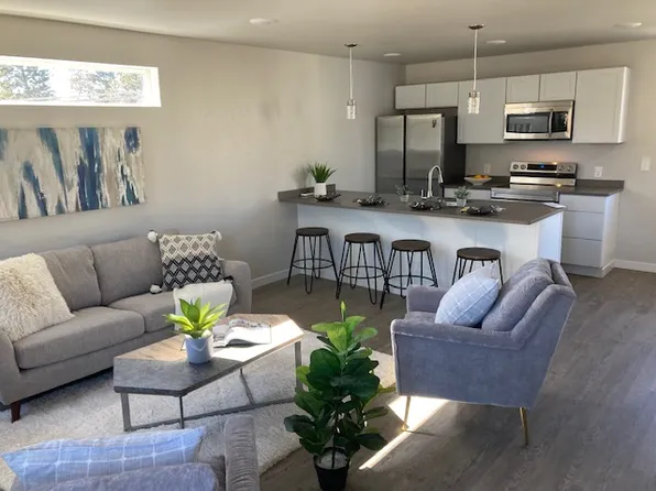 302 E Chester St, Lafayette, CO 80026