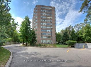 3227 King St E #503, Kitchener, ON N2A3Z9
