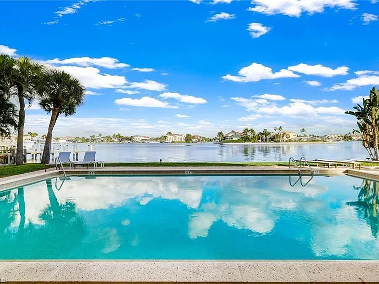 9486 Gulf Shore Dr #A101 — Photo 30