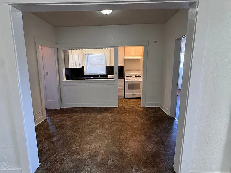 Rio Linda — Photo 15