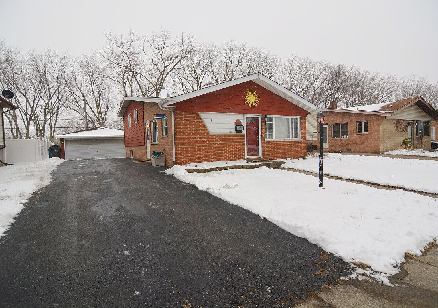 11716-s-joalyce-dr-alsip-il-60803-zillow