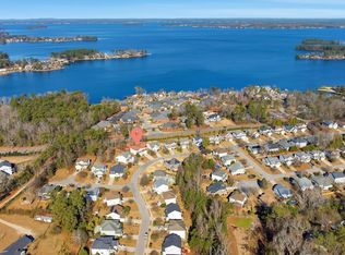 420 Plymouth Pass Dr, Lexington, SC 29072