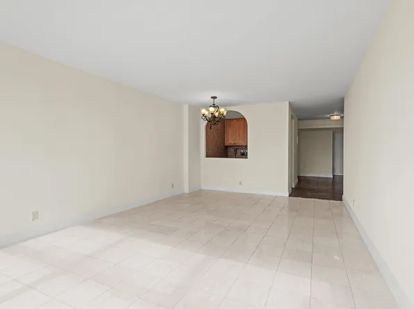 7004 Blvd East image 10 of 32