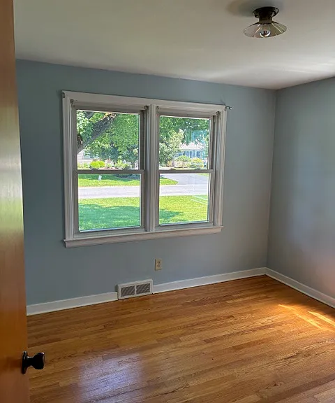 510 Meadow Rd — Photo 13