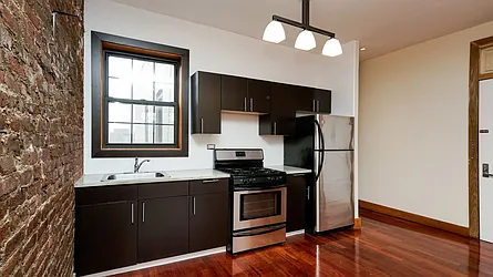 Rented by Empire Deeds LLC 