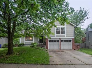 14804 S Bradley Dr, Olathe, KS 66062