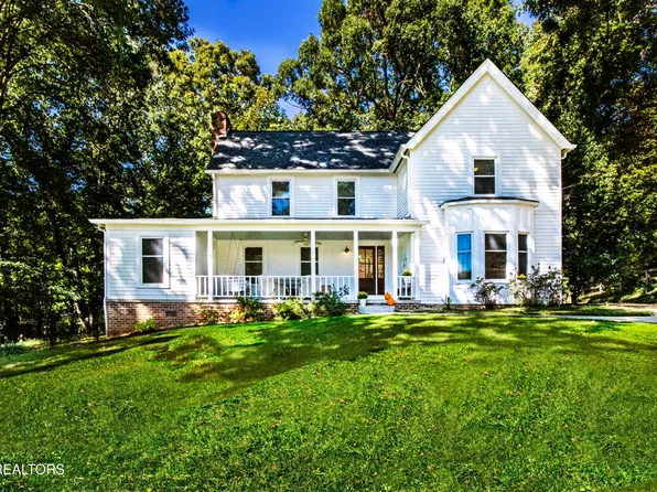 9523 W Aiken Ln, Knoxville, TN 37922