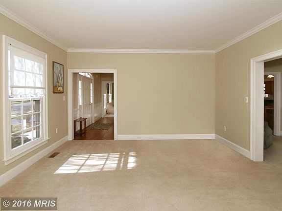 4th image of 8407 Crosslake Dr