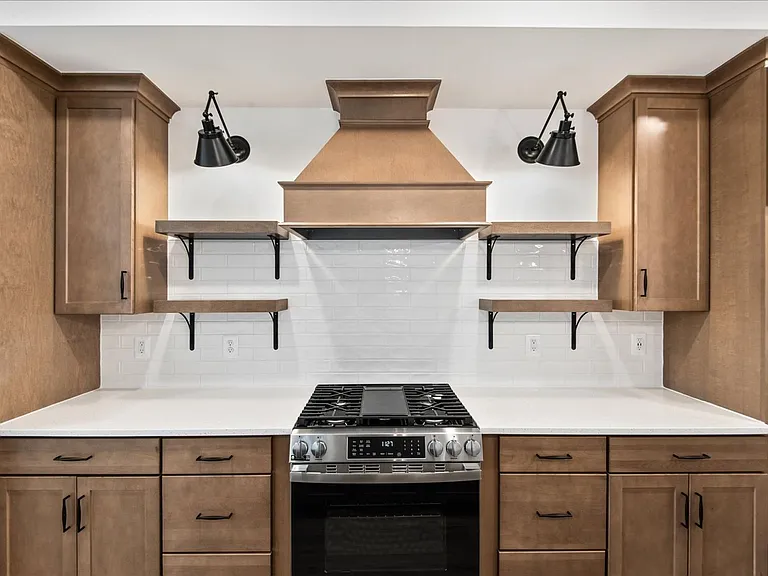 9407 Pacific Elm St — Photo 14