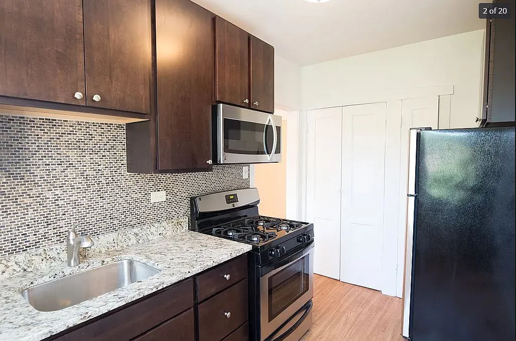 Building Photo - 5047 N Central Park Ave #1D