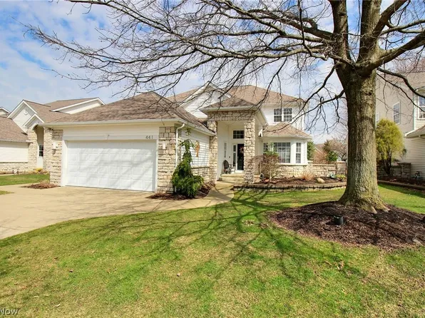 441 W Glengary Cir, Highland Heights, OH 44143