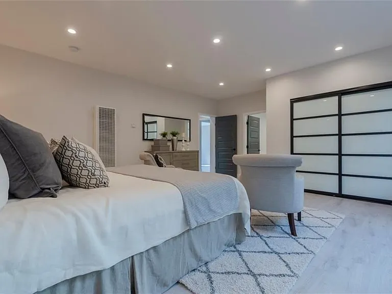 4500 W 16th Pl — Photo 10