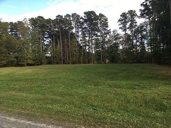 2nd image of Azalea Ln