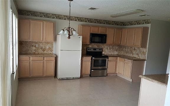 3rd image of 2908 Volturno Dr