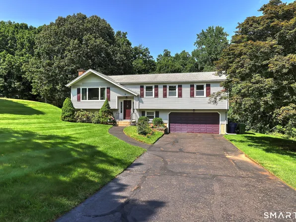 14 Longview Lane, Wallingford, CT 06492