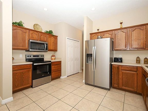 5th image of 426 ALEXANDRIA PLACE DRIVE