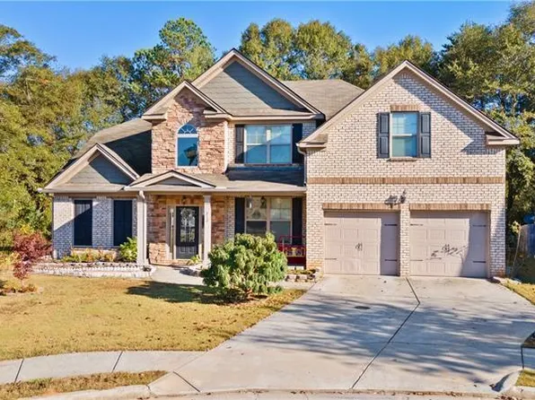 217 Birchwood Dr, Loganville, GA 30052