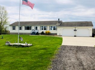 8830 Clay St, Montville, OH 44064