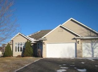 1887 Greenway Ave, Shakopee, MN 55379