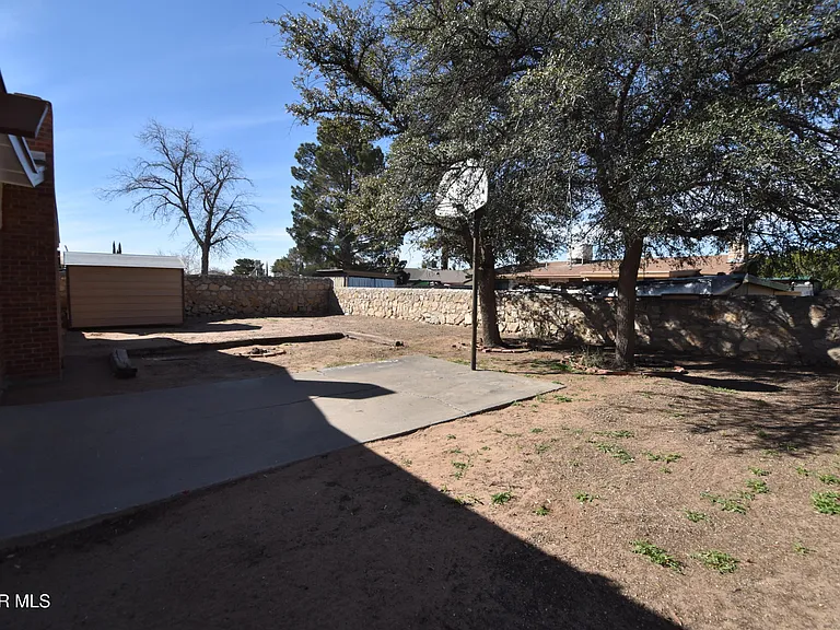 3417 Guthrie St — Photo 20