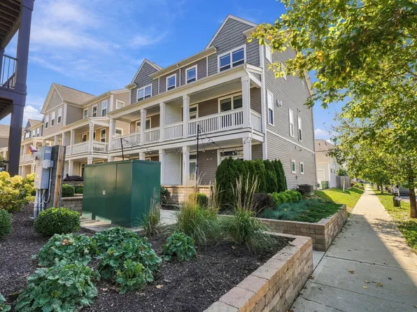 1257 Cromartie Ln, Columbus, OH 43201