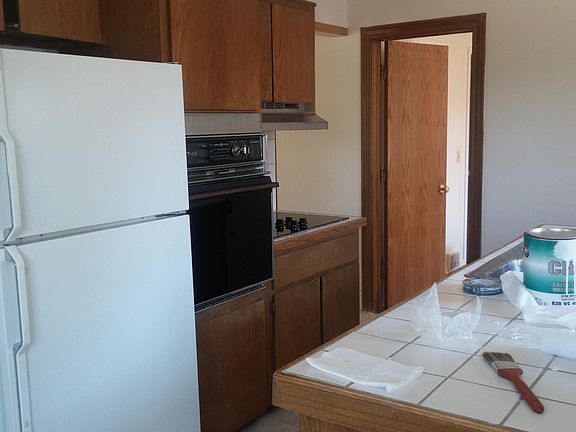 3rd image of 1232 N Fairview Ave