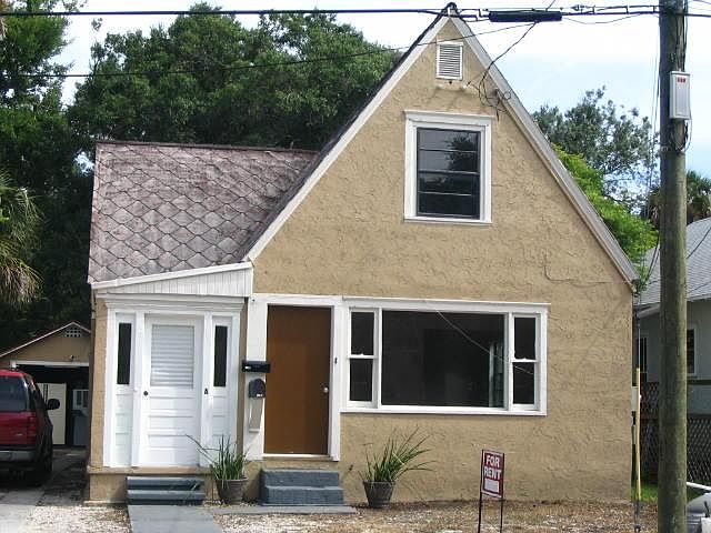 1st image of 304 Washington St #A