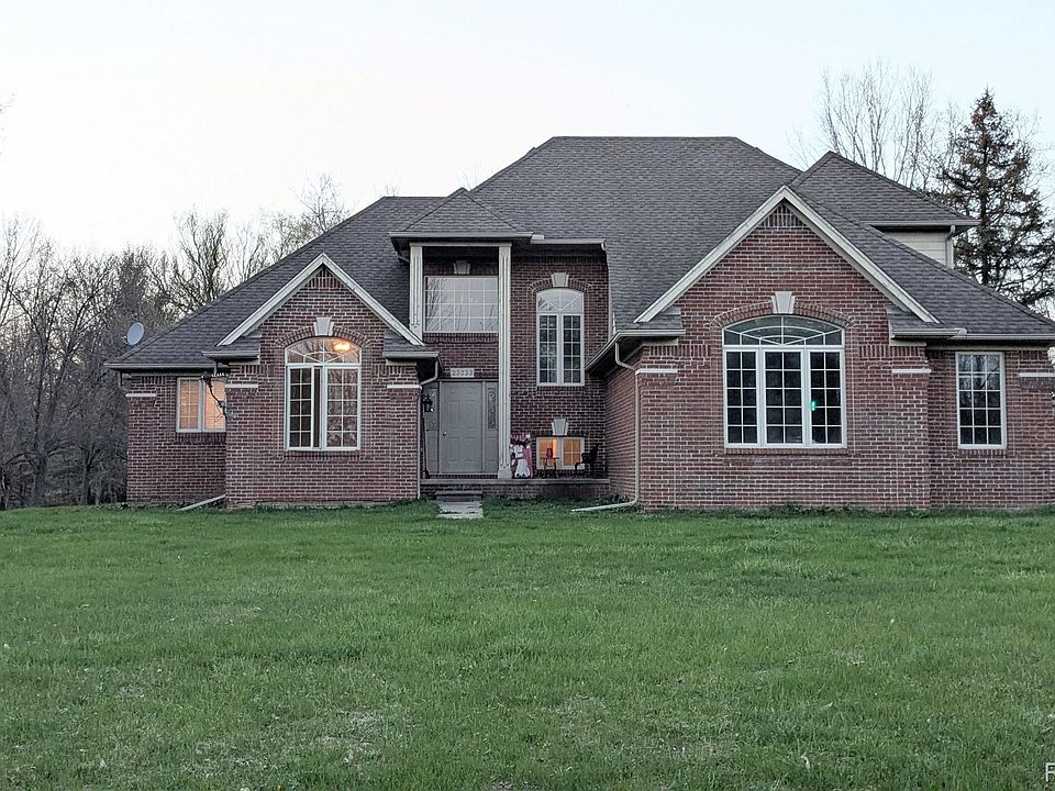 1st image of 23233-30 Mile Rd