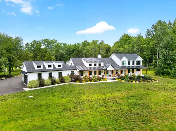 57 Island Rd, Monroeville, NJ 08343