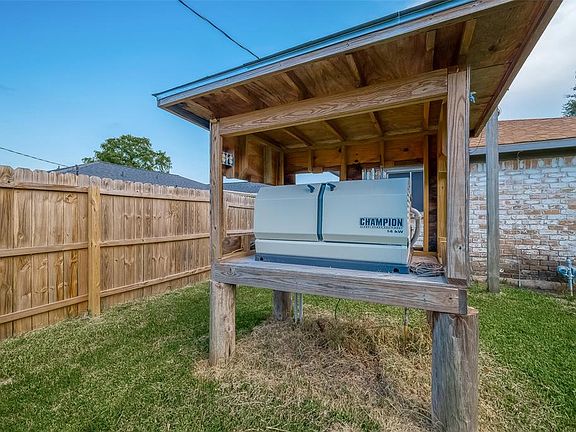 3rd image of 6409 Georgianna Dr