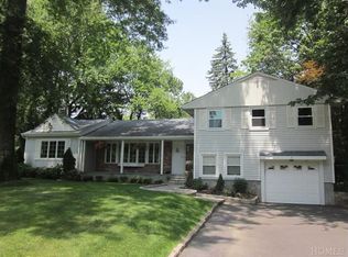 3 Whitewood Rd, White Plains, NY 10605