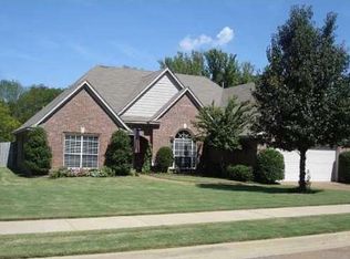 7244 Shady Oaks Dr, Memphis, TN 38133