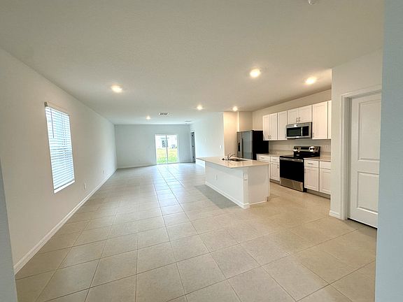 2nd image of 5748 Yellow Hornbill Ave