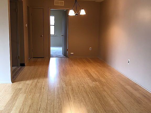 3rd image of 1416 Normandy Ct #1416