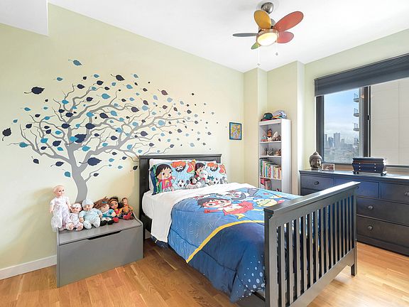 3rd image of 500 4th Ave APT 6C