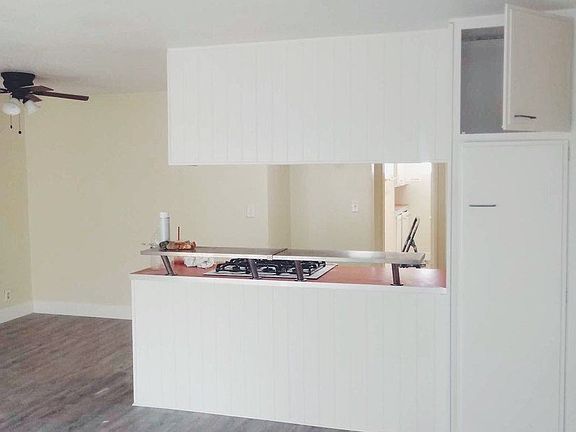4th image of 915 Paseo Grande APT 7