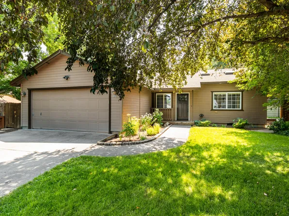 1765 NE Bobbie Ct, Bend, OR 97701