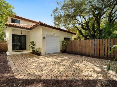 3035 Allamanda St #3035, Miami, FL, 33133