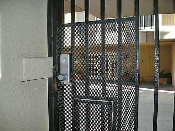 5th image of 3311 Blackburn St APT 106