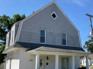 1000 Leonard St NE, Grand Rapids, MI 49503