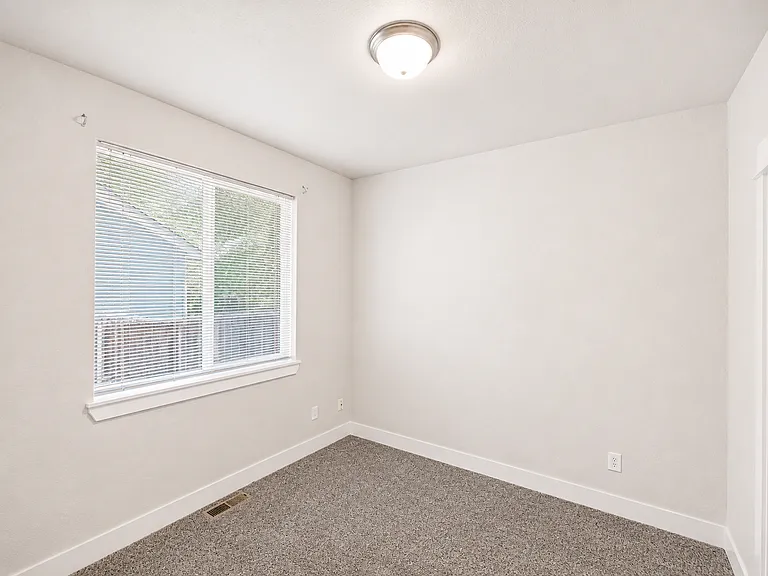 61167 Brosterhous Rd — Photo 9