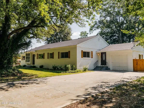 304 Spring St, Taylorsville, MS 39168