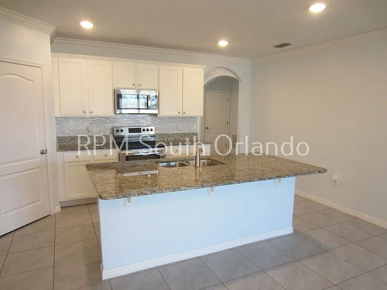 1679 Bay Breeze Dr — Photo 3
